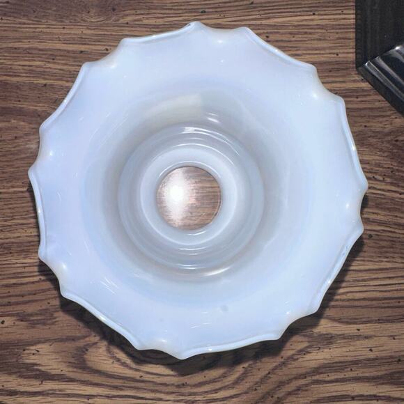 NOS Prestigeline Blue Cameo Crimp Shade 2 1/4” Fitter #40014 Original Mfg Tags - Picture 5 of 10